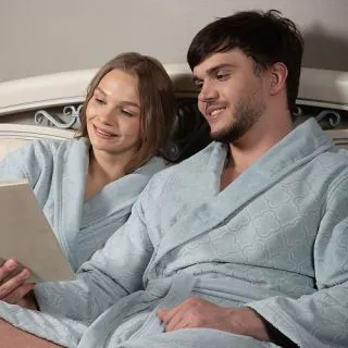 Халат махровый Венецианскиие мотивы унисекс в подарочной коробке Халат махровый Венецианскиие мотивы унисекс в подарочной коробке