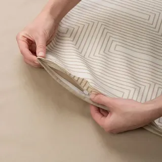 Cleanelly – Комплект постельного белья Иллюзия в подарочной упаковке, размер Дуэт, Евро Cleanelly – Комплект постельного белья Иллюзия в подарочной упаковке, размер Дуэт, Евро