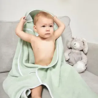 Уголок купальный Otaria с вышивкой 