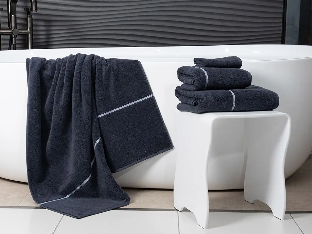 12 хитрых способов, как сделать даже старые махровые полотенца мягкими и пушистыми