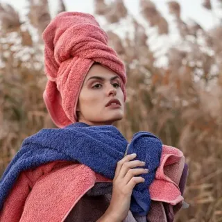 Cleanelly – Полотенце махровое с добавлением в отделке полиэстера Care, темно-сиреневый