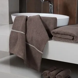 Cleanelly – Полотенце махровое Base del comfort с петелькой, 
