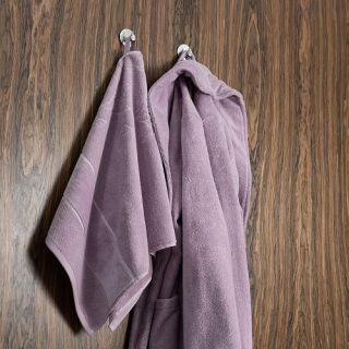 Cleanelly – Полотенце махровое Ora e sempre с петелькой, сиреневый