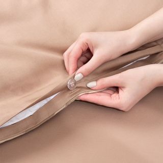 Cleanelly – Комплект постельного белья Пальмовая ветвь (рельефное) в подарочной упаковке, размер Евро Cleanelly – Комплект постельного белья Пальмовая ветвь (рельефное) в подарочной упаковке, размер Евро