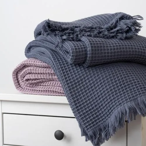 Плед Прикосновение 180x140 с бахромой