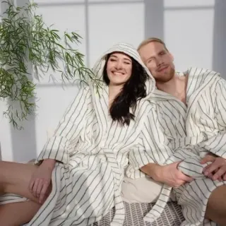 Халат махровый La mia casa универсальный с капюшоном