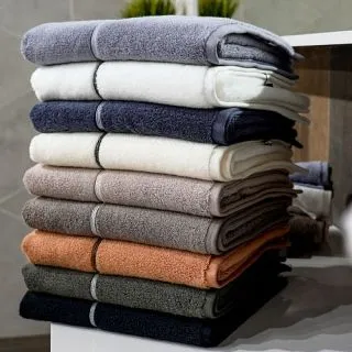 Cleanelly – Полотенце махровое Base del comfort с петелькой, 