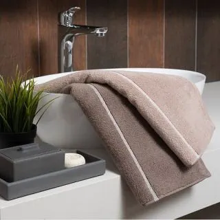Cleanelly – Полотенце махровое Base del comfort с петелькой, бежевый