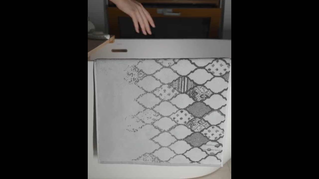 https://dzen.ru/embed/vj9RjUFJKZFg?from_block=partner&from=zen&backoffice=1&mute=1&autoplay=1&tv=0
